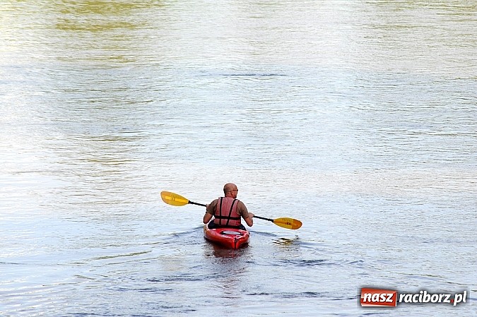 Zdjęcie w galerii na portalu naszraciborz.pl: Popłynęli kajakami z Gminą Rudnik  wiadomości z regionu