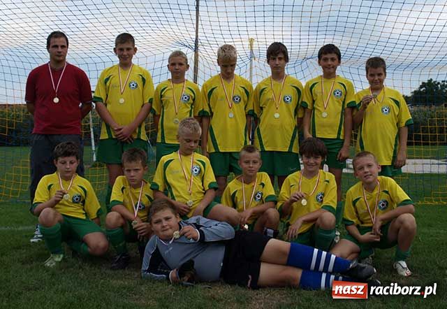 Zdjęcie w galerii na portalu naszraciborz.pl: Krzyżanowice: Trampkarze podsumowali sezon wiadomości z regionu