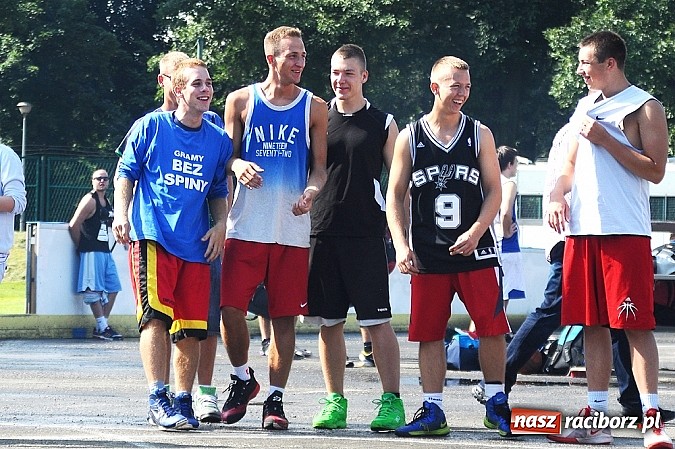 Zdjęcie w galerii na portalu naszraciborz.pl: Koszykarze walczyli o puchar dyrektora TVP Katowice wiadomości z regionu