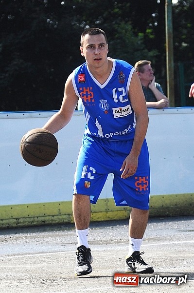 Zdjęcie w galerii na portalu naszraciborz.pl: Koszykarze walczyli o puchar dyrektora TVP Katowice wiadomości z regionu