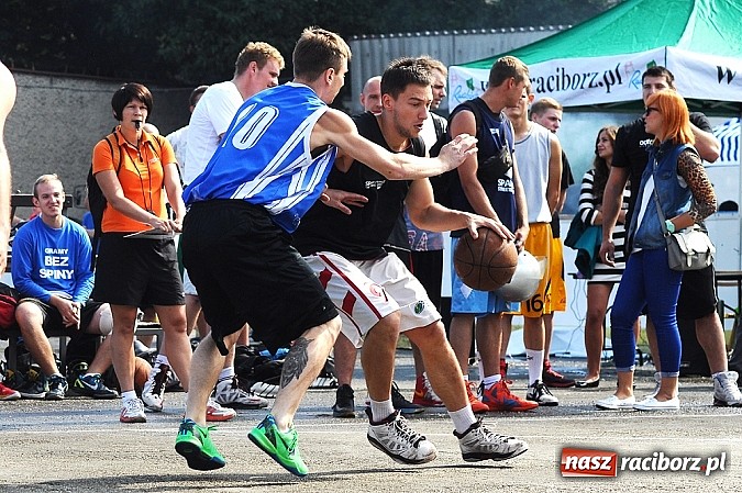 Zdjęcie w galerii na portalu naszraciborz.pl: Koszykarze walczyli o puchar dyrektora TVP Katowice wiadomości z regionu
