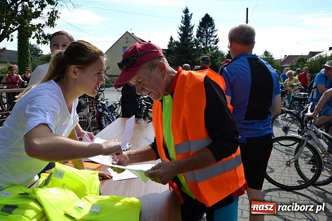 Zdjęcie w galerii na portalu naszraciborz.pl: Rekordowe 260 uczestników na rajdzie gminy Krzyżanowice i firmy Utex Terra wiadomości z regionu