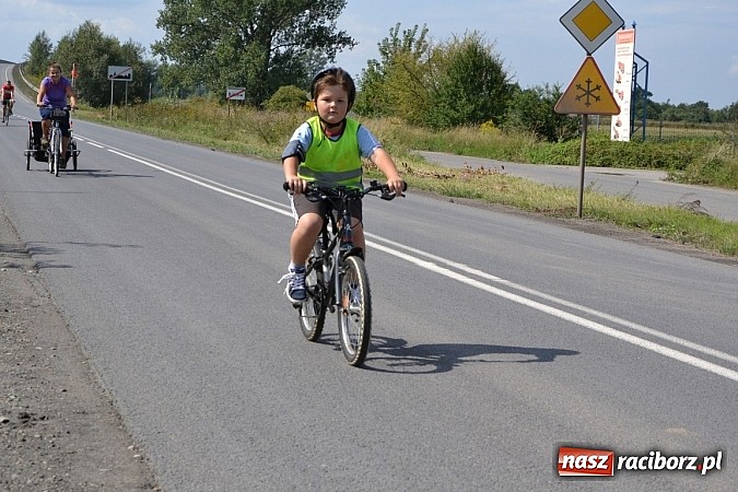 Zdjęcie w galerii na portalu naszraciborz.pl: Rekordowe 260 uczestników na rajdzie gminy Krzyżanowice i firmy Utex Terra wiadomości z regionu