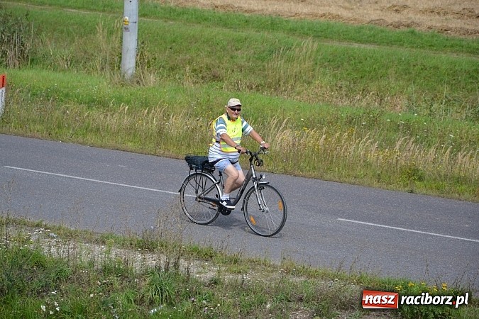 Zdjęcie w galerii na portalu naszraciborz.pl: Rekordowe 260 uczestników na rajdzie gminy Krzyżanowice i firmy Utex Terra wiadomości z regionu