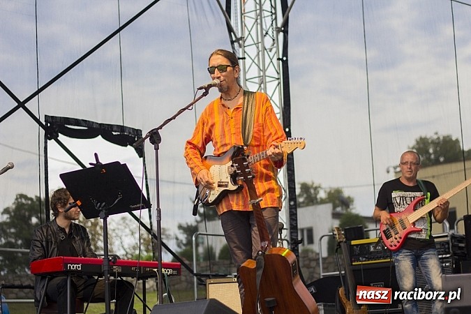 Zdjęcie w galerii na portalu naszraciborz.pl: Bandaband, Agnieszka Porwoł i inne atrakcje, czyli fotorelacja z 1. dnia Memoriału 2014 wiadomości z regionu