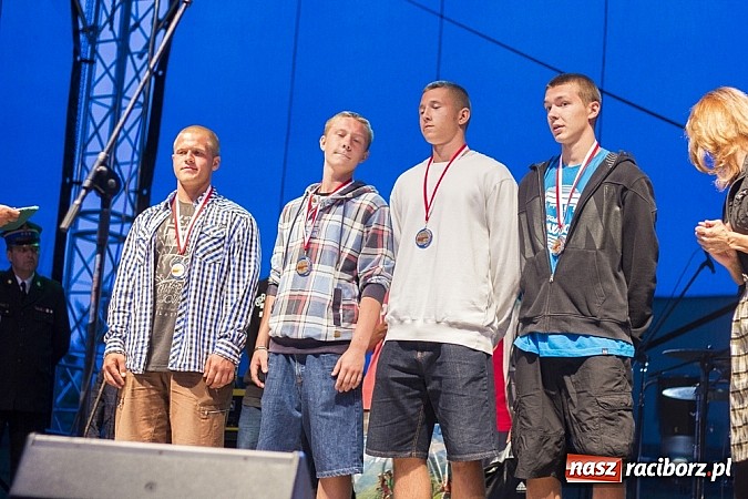 Zdjęcie w galerii na portalu naszraciborz.pl: Bandaband, Agnieszka Porwoł i inne atrakcje, czyli fotorelacja z 1. dnia Memoriału 2014 wiadomości z regionu