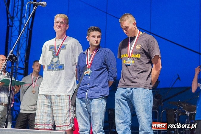 Zdjęcie w galerii na portalu naszraciborz.pl: Bandaband, Agnieszka Porwoł i inne atrakcje, czyli fotorelacja z 1. dnia Memoriału 2014 wiadomości z regionu