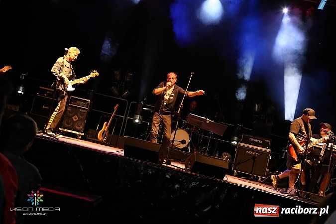 Zdjęcie w galerii na portalu naszraciborz.pl: Kukiz i Piersi gwiazdami 1. dnia Memoriału wiadomości z regionu