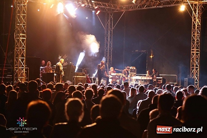 Zdjęcie w galerii na portalu naszraciborz.pl: Kukiz i Piersi gwiazdami 1. dnia Memoriału wiadomości z regionu