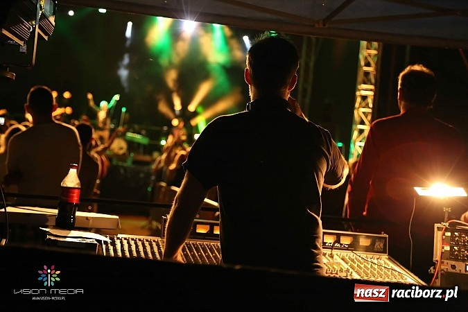 Zdjęcie w galerii na portalu naszraciborz.pl: Kukiz i Piersi gwiazdami 1. dnia Memoriału wiadomości z regionu