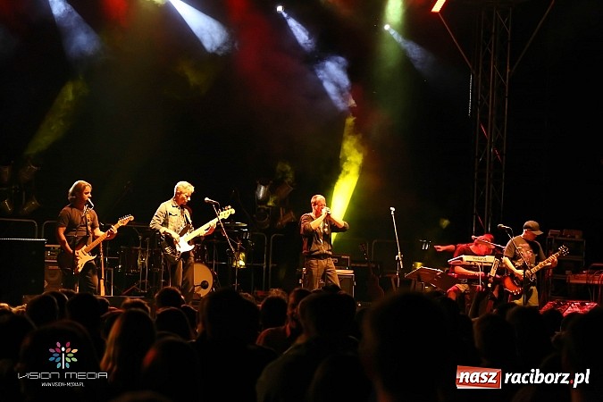 Zdjęcie w galerii na portalu naszraciborz.pl: Kukiz i Piersi gwiazdami 1. dnia Memoriału wiadomości z regionu