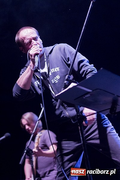 Zdjęcie w galerii na portalu naszraciborz.pl: Kukiz i Piersi gwiazdami 1. dnia Memoriału wiadomości z regionu