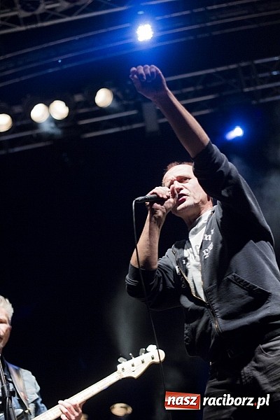 Zdjęcie w galerii na portalu naszraciborz.pl: Kukiz i Piersi gwiazdami 1. dnia Memoriału wiadomości z regionu