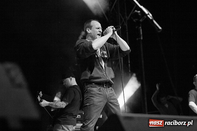 Zdjęcie w galerii na portalu naszraciborz.pl: Kukiz i Piersi gwiazdami 1. dnia Memoriału wiadomości z regionu