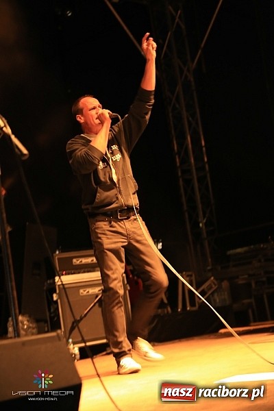 Zdjęcie w galerii na portalu naszraciborz.pl: Kukiz i Piersi gwiazdami 1. dnia Memoriału wiadomości z regionu