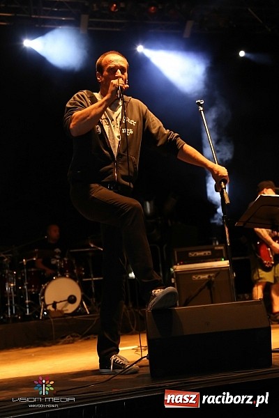 Zdjęcie w galerii na portalu naszraciborz.pl: Kukiz i Piersi gwiazdami 1. dnia Memoriału wiadomości z regionu