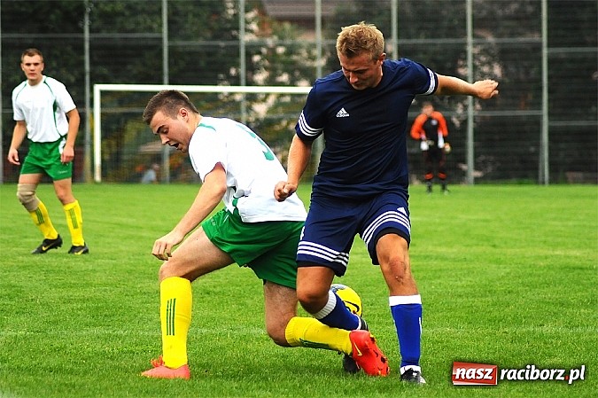 Zdjęcie w galerii na portalu naszraciborz.pl: Zła passa Ocic. Buków wyrwał punkty w końcówce wiadomości z regionu