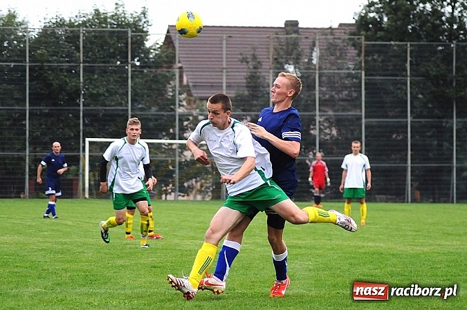 Zdjęcie w galerii na portalu naszraciborz.pl: Zła passa Ocic. Buków wyrwał punkty w końcówce wiadomości z regionu