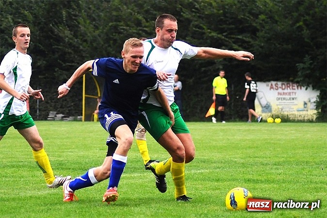 Zdjęcie w galerii na portalu naszraciborz.pl: Zła passa Ocic. Buków wyrwał punkty w końcówce wiadomości z regionu