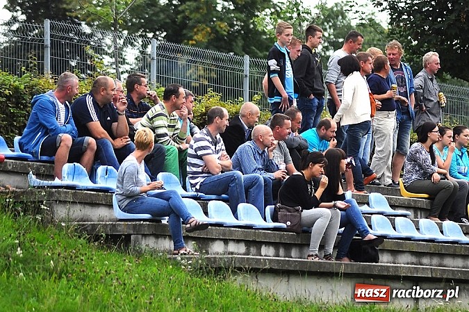 Zdjęcie w galerii na portalu naszraciborz.pl: Zła passa Ocic. Buków wyrwał punkty w końcówce wiadomości z regionu