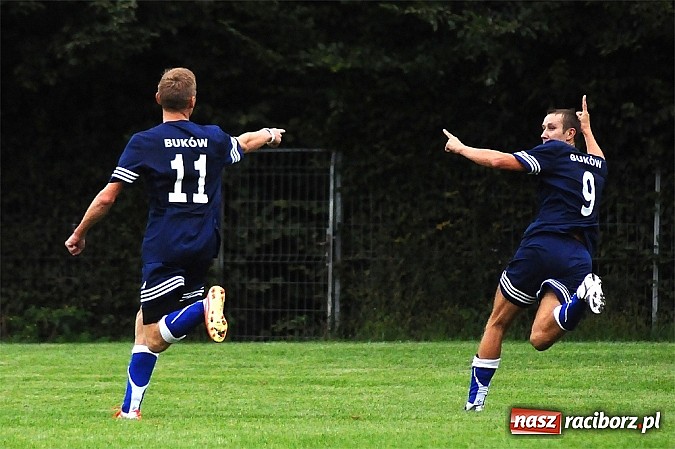 Zdjęcie w galerii na portalu naszraciborz.pl: Zła passa Ocic. Buków wyrwał punkty w końcówce wiadomości z regionu