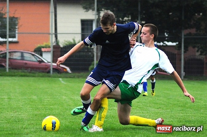 Zdjęcie w galerii na portalu naszraciborz.pl: Zła passa Ocic. Buków wyrwał punkty w końcówce wiadomości z regionu