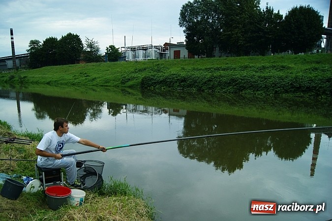 Zdjęcie w galerii na portalu naszraciborz.pl: I Memoriałowe Zawody Wędkarskie Odra 2014 wiadomości z regionu