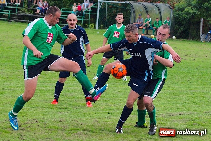 Zdjęcie w galerii na portalu naszraciborz.pl: Nerwowa kanonada w Rudniku. Derby gminy dla Zrywu wiadomości z regionu