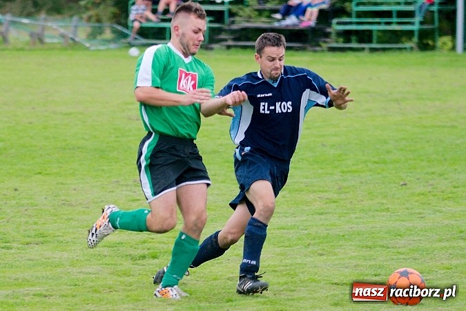 Zdjęcie w galerii na portalu naszraciborz.pl: Nerwowa kanonada w Rudniku. Derby gminy dla Zrywu wiadomości z regionu