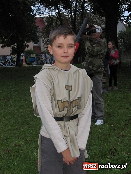 Zdjęcie w galerii na portalu naszraciborz.pl: Magiczne czasy średniowiecza. Wakacyjne obozowisko RCK wiadomości z regionu