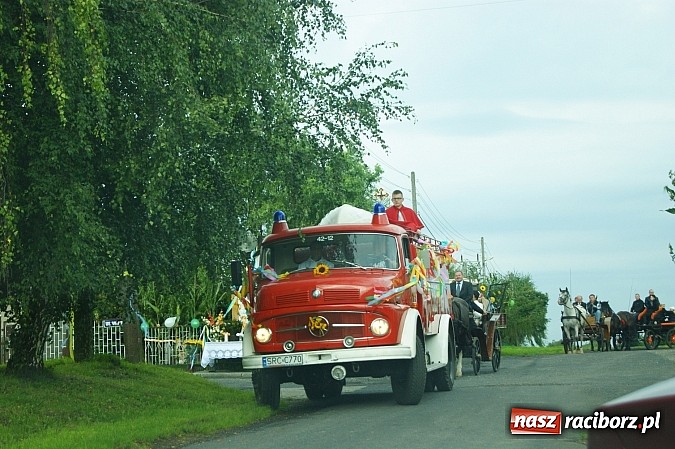 Zdjęcie w galerii na portalu naszraciborz.pl: Dożynki 2014 - Krowiarki i Amandów wiadomości z regionu