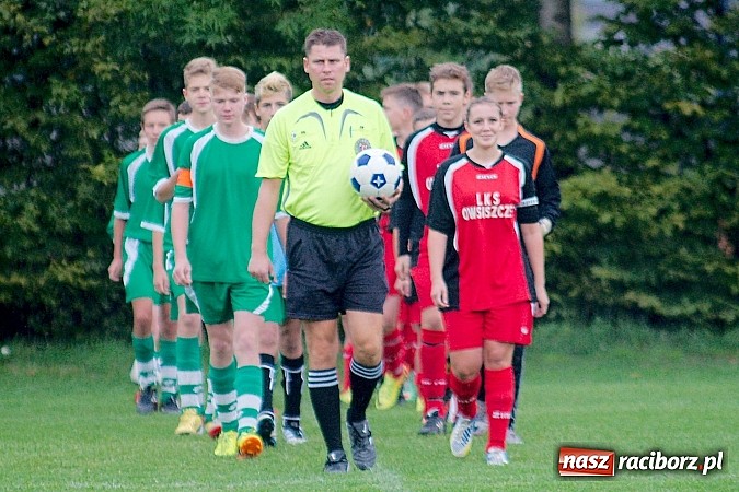 Zdjęcie w galerii na portalu naszraciborz.pl: Karol Wala uratował punkt dla Wichru. Owsiszcze nie sprostały dziewiątce gospodarzy wiadomości z regionu