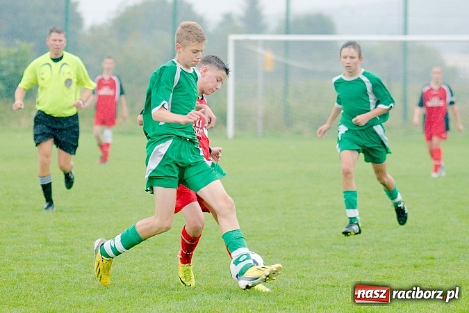 Zdjęcie w galerii na portalu naszraciborz.pl: Karol Wala uratował punkt dla Wichru. Owsiszcze nie sprostały dziewiątce gospodarzy wiadomości z regionu