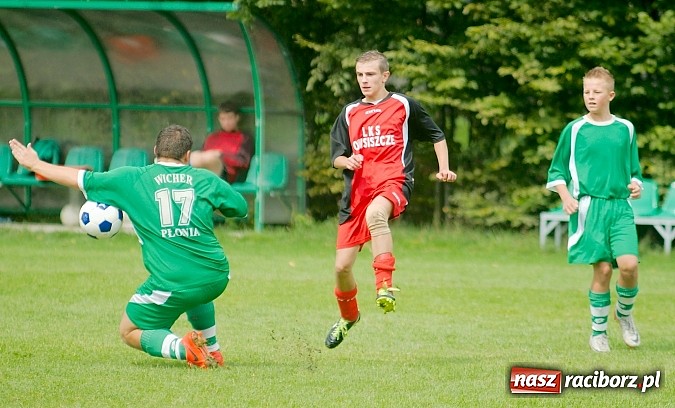 Zdjęcie w galerii na portalu naszraciborz.pl: Karol Wala uratował punkt dla Wichru. Owsiszcze nie sprostały dziewiątce gospodarzy wiadomości z regionu