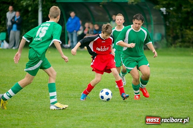 Zdjęcie w galerii na portalu naszraciborz.pl: Karol Wala uratował punkt dla Wichru. Owsiszcze nie sprostały dziewiątce gospodarzy wiadomości z regionu