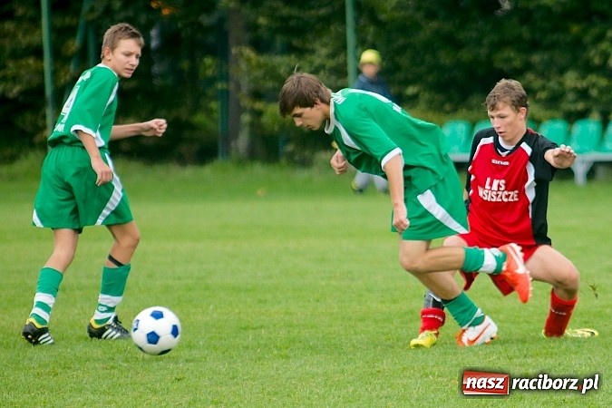 Zdjęcie w galerii na portalu naszraciborz.pl: Karol Wala uratował punkt dla Wichru. Owsiszcze nie sprostały dziewiątce gospodarzy wiadomości z regionu