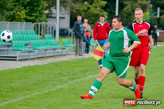 Zdjęcie w galerii na portalu naszraciborz.pl: Karol Wala uratował punkt dla Wichru. Owsiszcze nie sprostały dziewiątce gospodarzy wiadomości z regionu