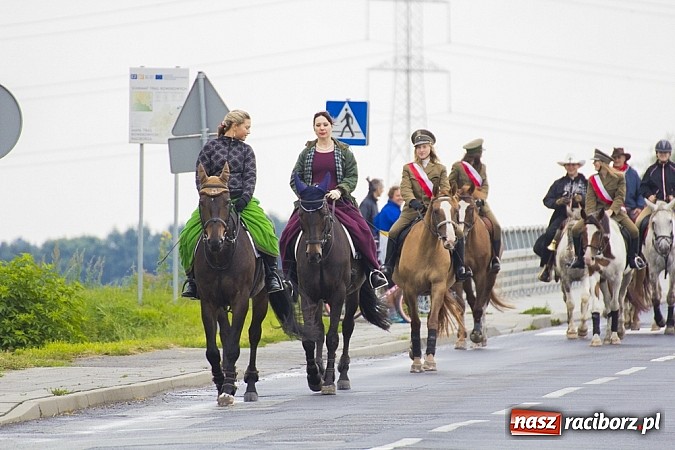 Zdjęcie w galerii na portalu naszraciborz.pl: Łatwo nie było, ale dali rady. Przemarsz Sobieskiego z Rud do Raciborza wiadomości z regionu