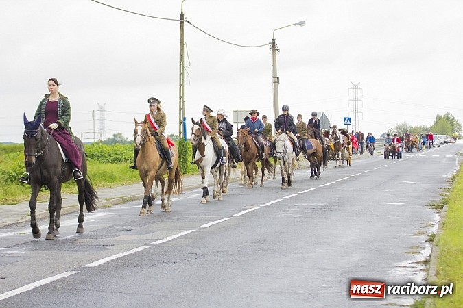 Zdjęcie w galerii na portalu naszraciborz.pl: Łatwo nie było, ale dali rady. Przemarsz Sobieskiego z Rud do Raciborza wiadomości z regionu