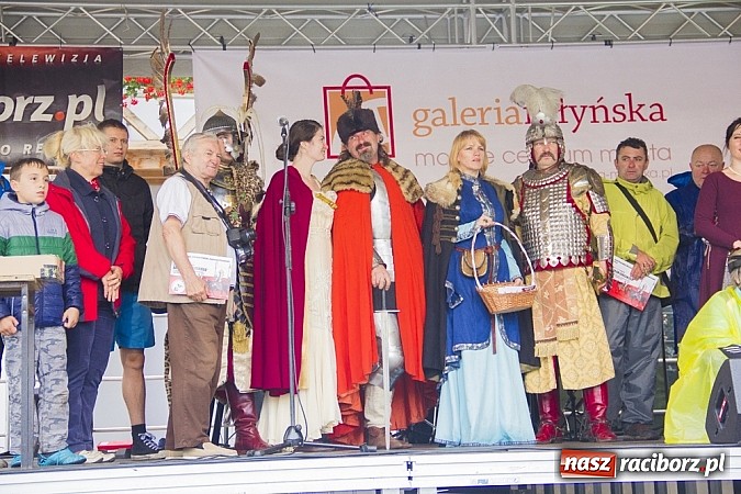 Zdjęcie w galerii na portalu naszraciborz.pl: Łatwo nie było, ale dali rady. Przemarsz Sobieskiego z Rud do Raciborza wiadomości z regionu