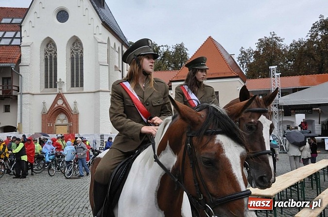 Zdjęcie w galerii na portalu naszraciborz.pl: Łatwo nie było, ale dali rady. Przemarsz Sobieskiego z Rud do Raciborza wiadomości z regionu