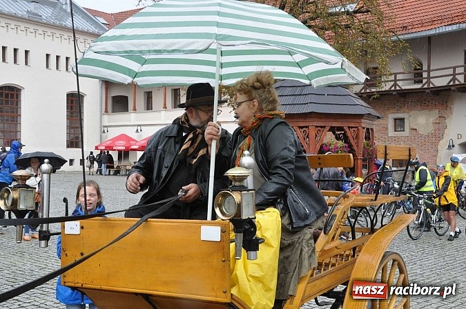 Zdjęcie w galerii na portalu naszraciborz.pl: Łatwo nie było, ale dali rady. Przemarsz Sobieskiego z Rud do Raciborza wiadomości z regionu