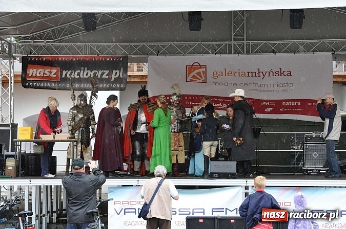 Zdjęcie w galerii na portalu naszraciborz.pl: Łatwo nie było, ale dali rady. Przemarsz Sobieskiego z Rud do Raciborza wiadomości z regionu