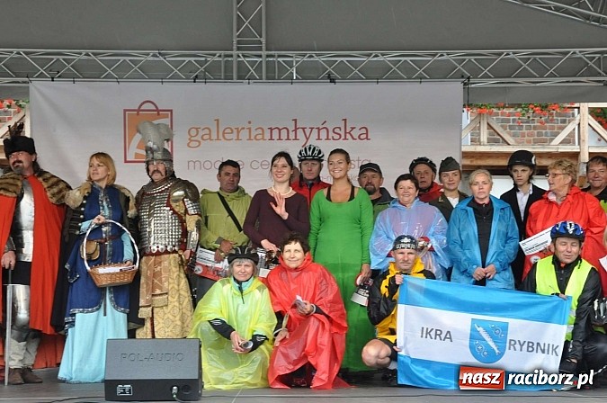 Zdjęcie w galerii na portalu naszraciborz.pl: Łatwo nie było, ale dali rady. Przemarsz Sobieskiego z Rud do Raciborza wiadomości z regionu