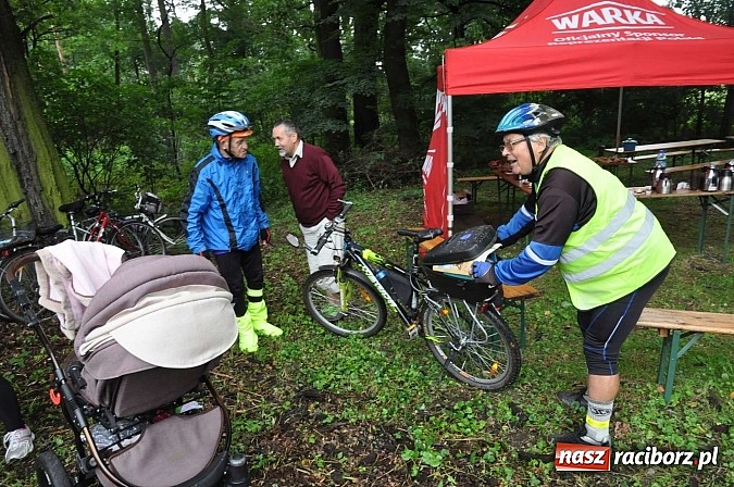 Zdjęcie w galerii na portalu naszraciborz.pl: Łatwo nie było, ale dali rady. Przemarsz Sobieskiego z Rud do Raciborza wiadomości z regionu