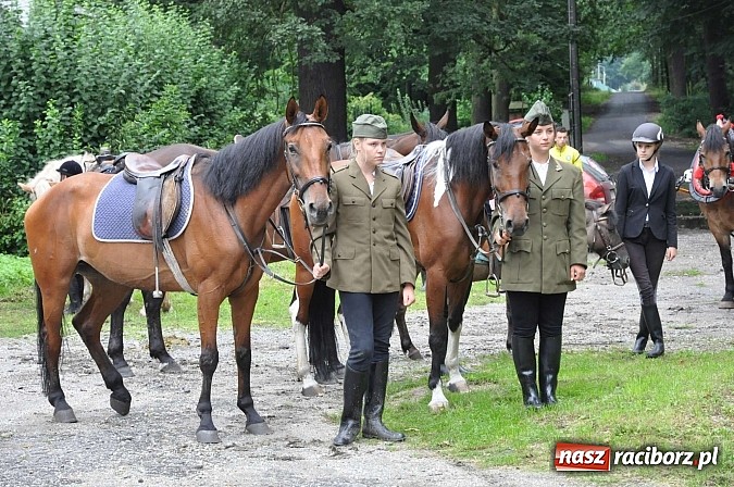 Zdjęcie w galerii na portalu naszraciborz.pl: Łatwo nie było, ale dali rady. Przemarsz Sobieskiego z Rud do Raciborza wiadomości z regionu