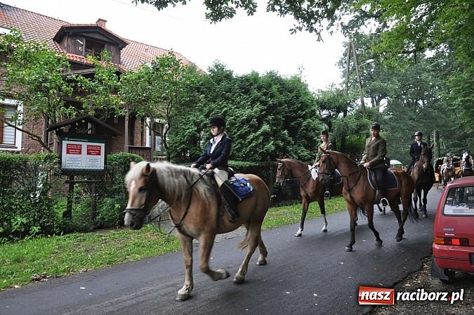 Zdjęcie w galerii na portalu naszraciborz.pl: Łatwo nie było, ale dali rady. Przemarsz Sobieskiego z Rud do Raciborza wiadomości z regionu