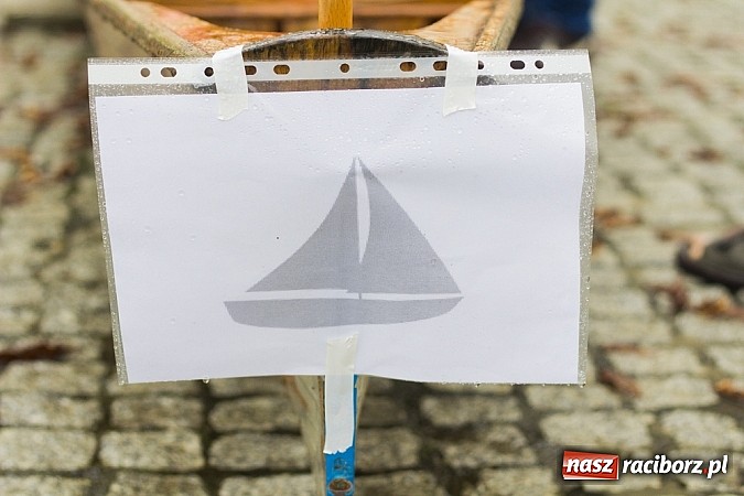 Zdjęcie w galerii na portalu naszraciborz.pl: Rodzinny piknik na raciborskim zamku wiadomości z regionu