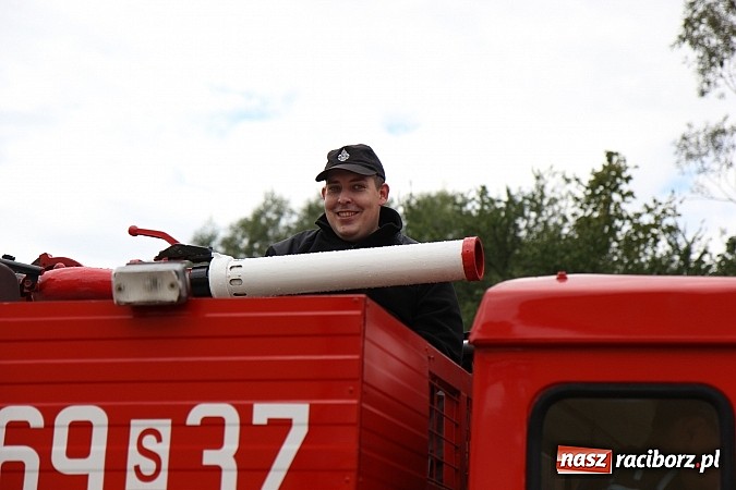 Zdjęcie w galerii na portalu naszraciborz.pl: Dożynki parafialne 2014 w Kobyli wiadomości z regionu