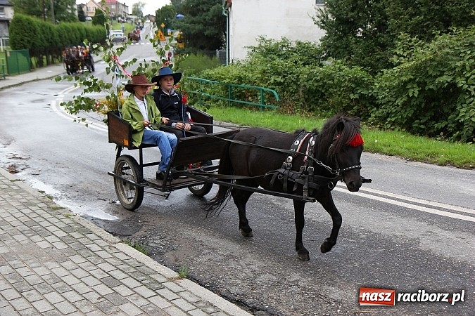 Zdjęcie w galerii na portalu naszraciborz.pl: Dożynki parafialne 2014 w Kobyli wiadomości z regionu